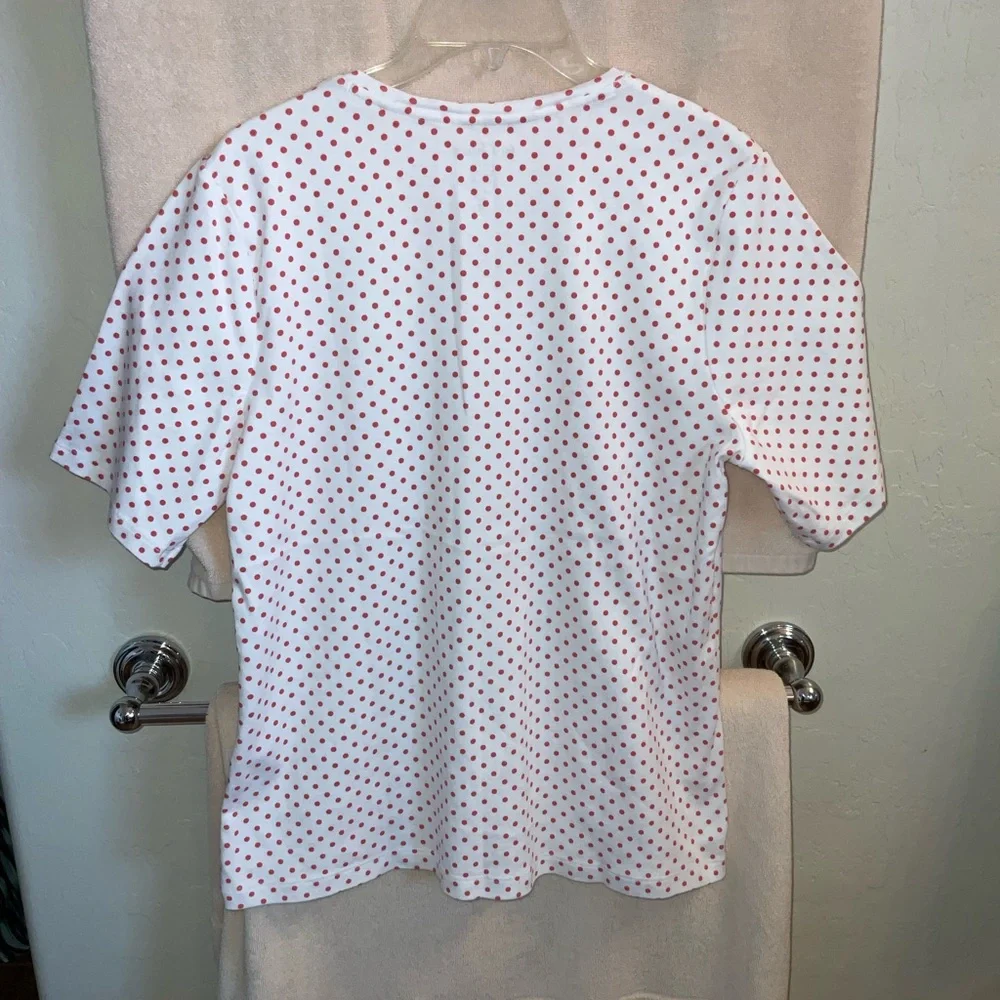 Chico’s Polka Dots V-Neck Tee White w Small Salmon Pink dots, size XL, Chico’s 3 - Picture 3 of 7